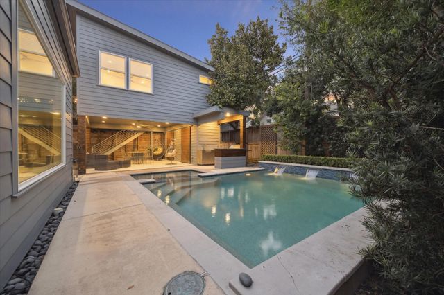 2420 Locke Lane, Houston, TX 77019