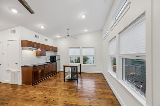 2420 Locke Lane, Houston, TX 77019