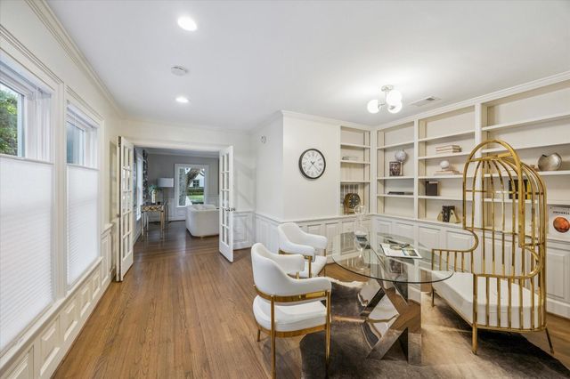 2420 Locke Lane, Houston, TX 77019