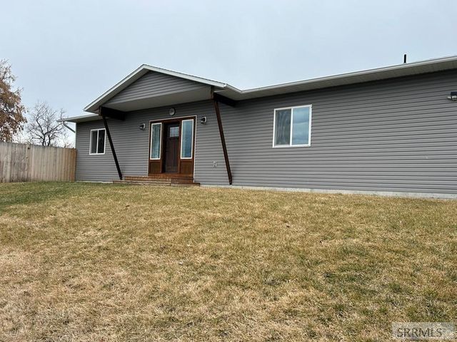 1104 Taft Avenue, Salmon, ID 83467