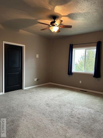 1104 Taft Avenue, Salmon, ID 83467