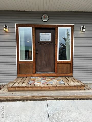 1104 Taft Avenue, Salmon, ID 83467