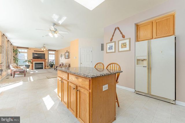 205 SUSSEX RD, West Chester, PA 19380