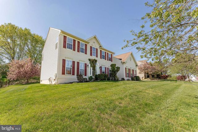 205 SUSSEX RD, West Chester, PA 19380