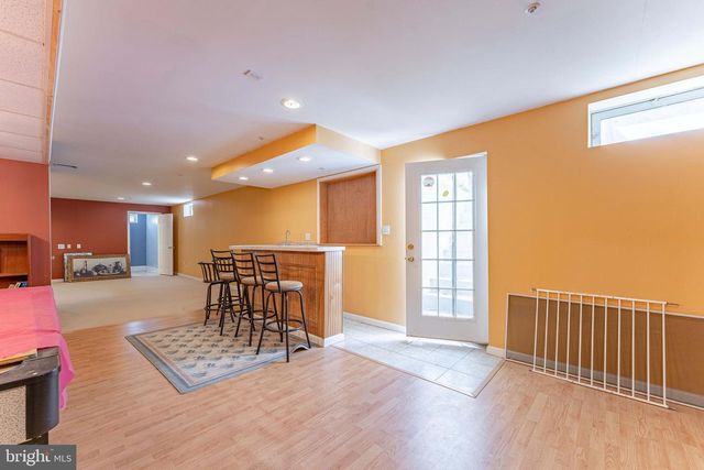 205 SUSSEX RD, West Chester, PA 19380