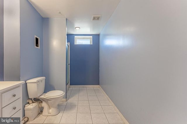 205 SUSSEX RD, West Chester, PA 19380