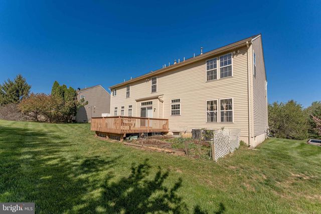 205 SUSSEX RD, West Chester, PA 19380