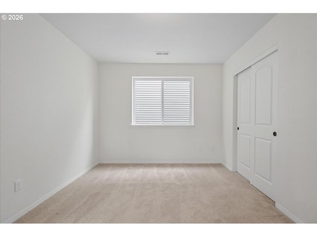 1512 Se 117TH Ave, Portland, OR 97216