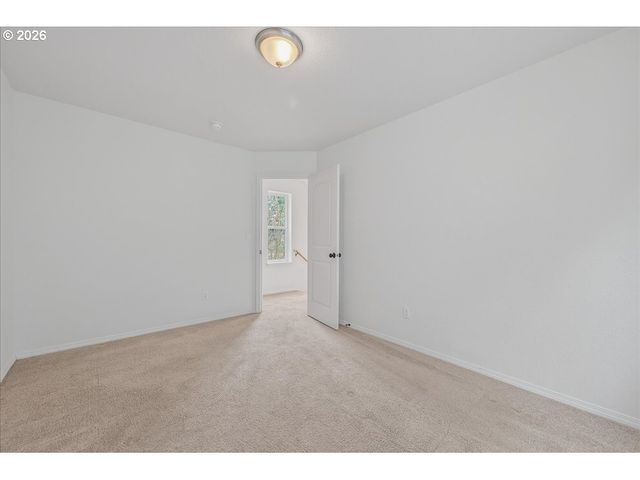 1512 Se 117TH Ave, Portland, OR 97216