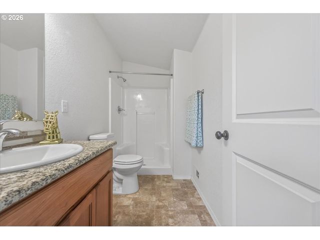 1512 Se 117TH Ave, Portland, OR 97216