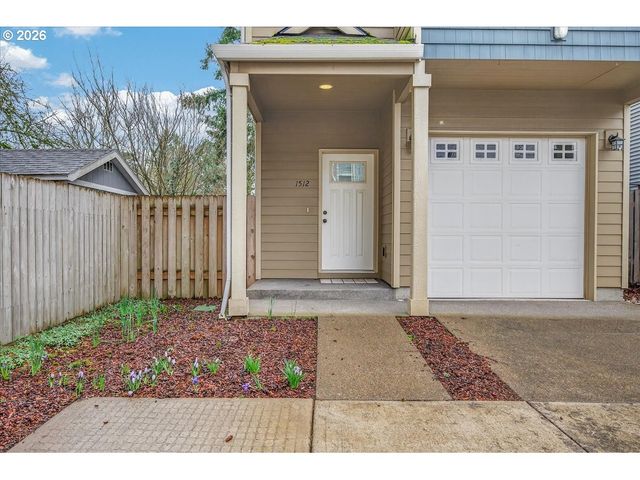 1512 Se 117TH Ave, Portland, OR 97216