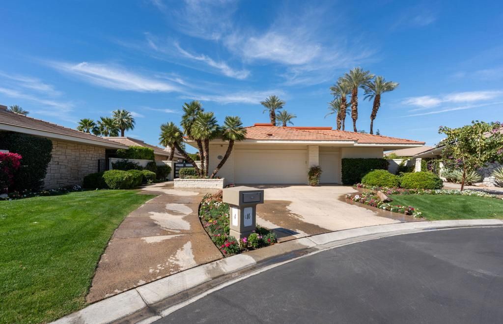 Image 1 of property listing at 4 Kingsway Court, Rancho Mirage, CA 92270