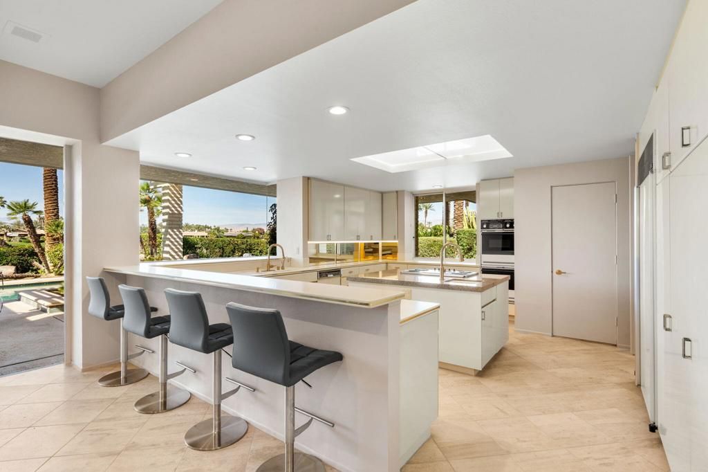 Image 25 of property listing at 4 Kingsway Court, Rancho Mirage, CA 92270