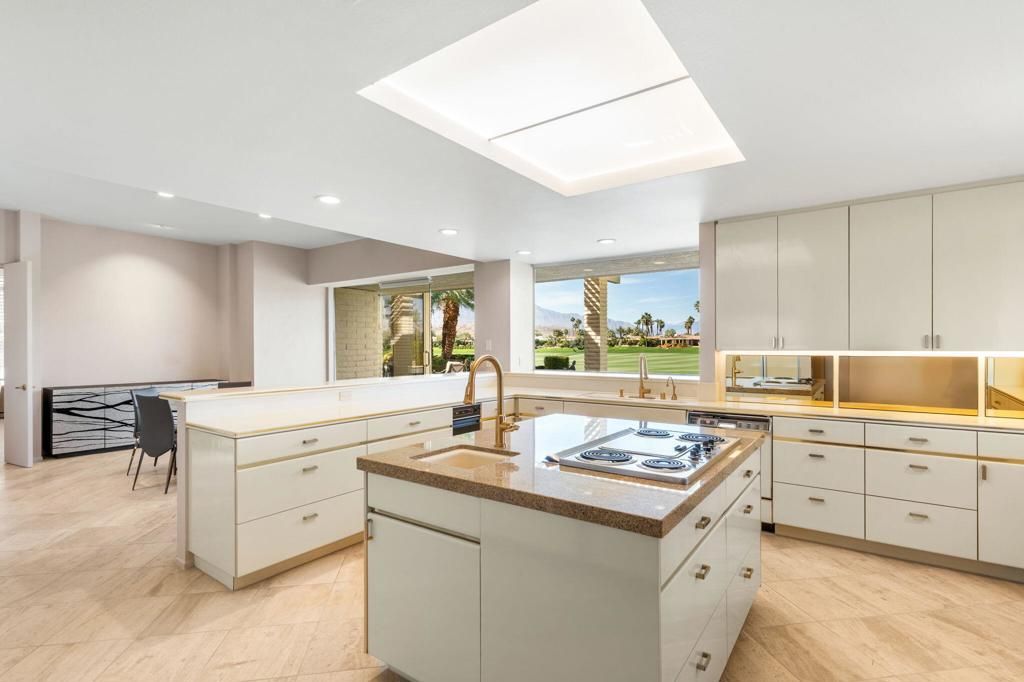 Image 26 of property listing at 4 Kingsway Court, Rancho Mirage, CA 92270