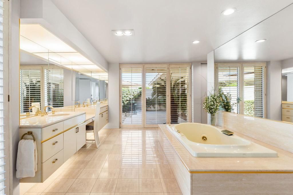 Image 45 of property listing at 4 Kingsway Court, Rancho Mirage, CA 92270