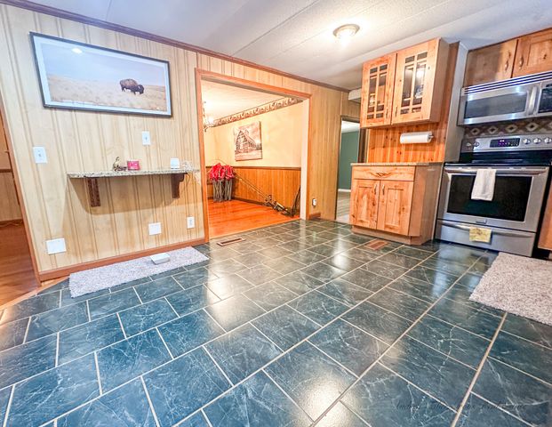 8933 E M 20, Newfield Twp, MI 49421