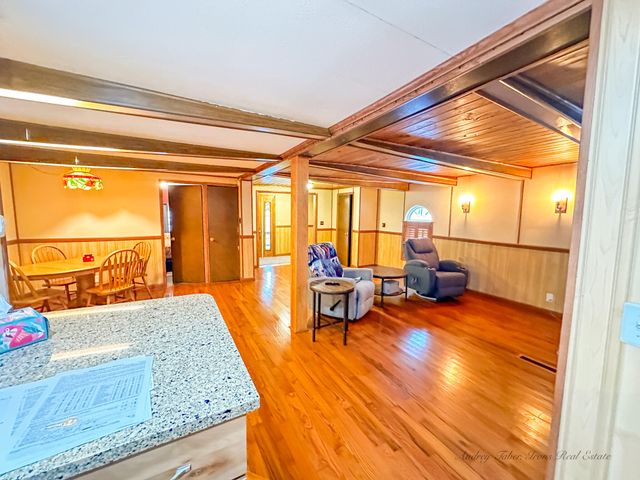 8933 E M 20, Newfield Twp, MI 49421