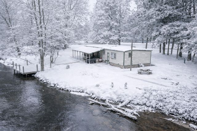 8933 E M 20, Newfield Twp, MI 49421