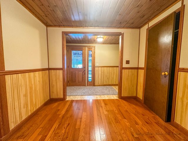 8933 E M 20, Newfield Twp, MI 49421