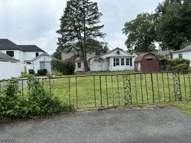 29 Alpine Rd, Parsippany-troy Hills Twp., NJ 07054