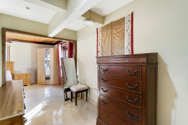 10868 Larch Court, Palm Beach Gardens, FL 33418