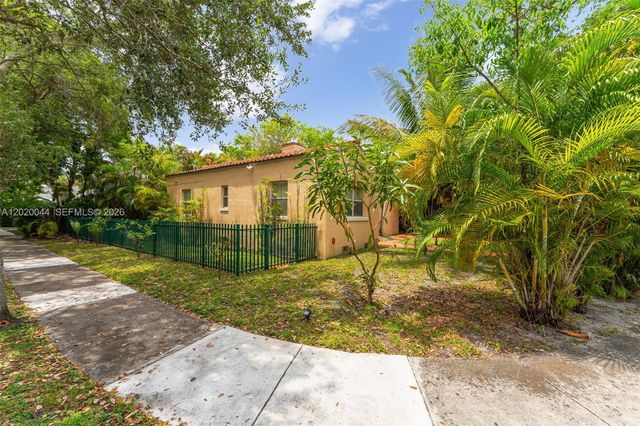 28 NE 48th St, Miami, FL 33137