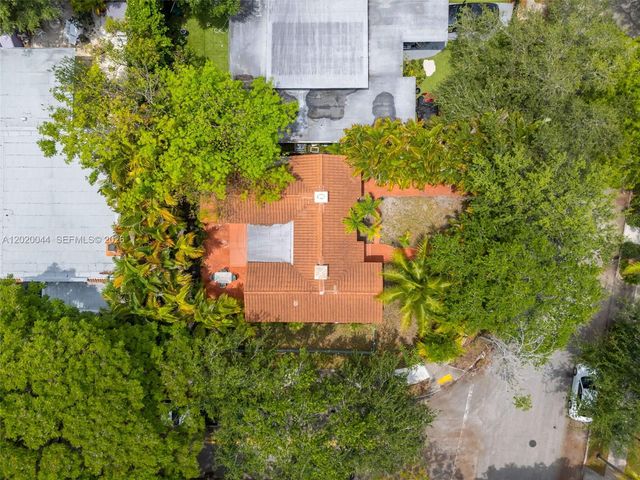 28 NE 48th St, Miami, FL 33137