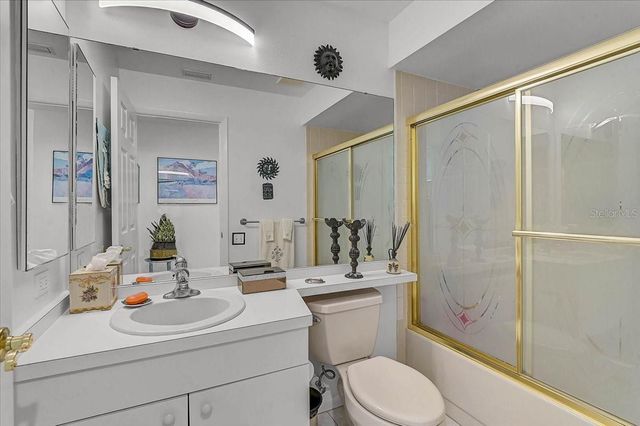 4640 PERIDIA BOULEVARD E, Bradenton, FL 34203