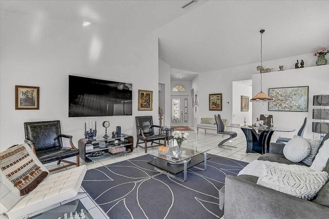 4640 PERIDIA BOULEVARD E, Bradenton, FL 34203