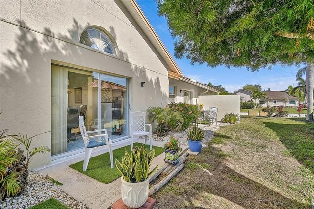 4640 PERIDIA BOULEVARD E, Bradenton, FL 34203