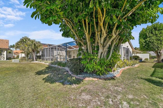4640 PERIDIA BOULEVARD E, Bradenton, FL 34203