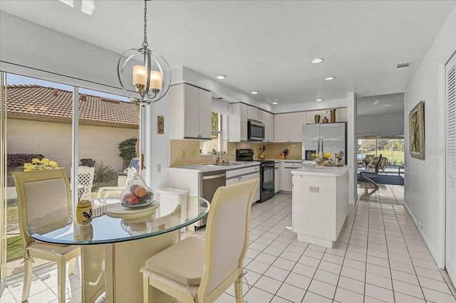 4640 PERIDIA BOULEVARD E, Bradenton, FL 34203