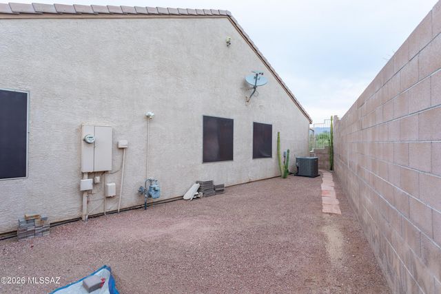 10133 E Corte Madera Fina, Tucson, AZ 85730