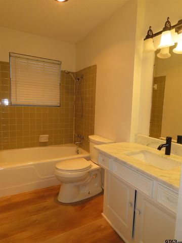 3800 Brookwood Dr., Tyler, TX 75701