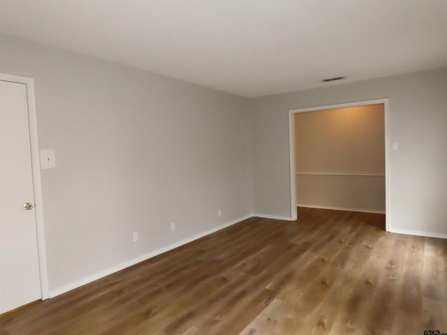 3800 Brookwood Dr., Tyler, TX 75701