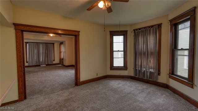 1515 Stewart Avenue, Cambridge, OH 43725