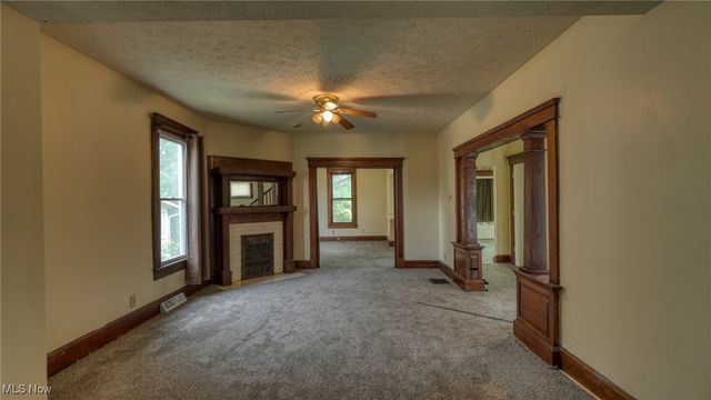 1515 Stewart Avenue, Cambridge, OH 43725