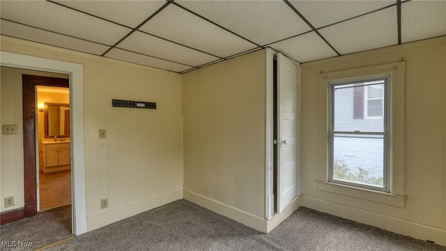 1515 Stewart Avenue, Cambridge, OH 43725