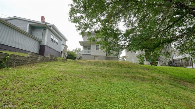 1515 Stewart Avenue, Cambridge, OH 43725