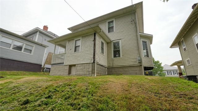 1515 Stewart Avenue, Cambridge, OH 43725