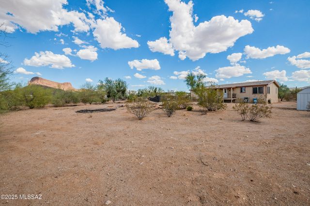 10730 W Mars Road, Tucson, AZ 85743
