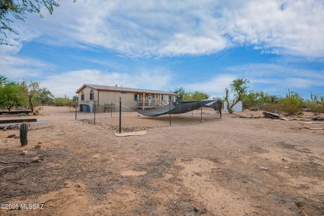 10730 W Mars Road, Tucson, AZ 85743