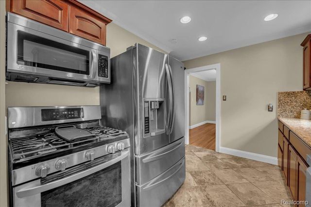 4323 Kensington Avenue, Detroit, MI 48224