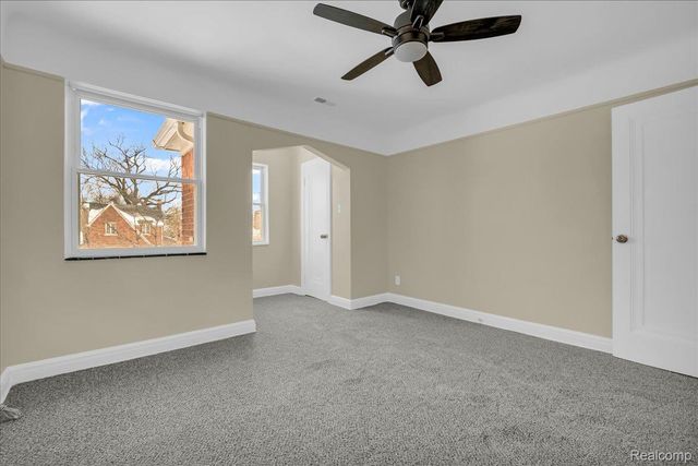 4323 Kensington Avenue, Detroit, MI 48224