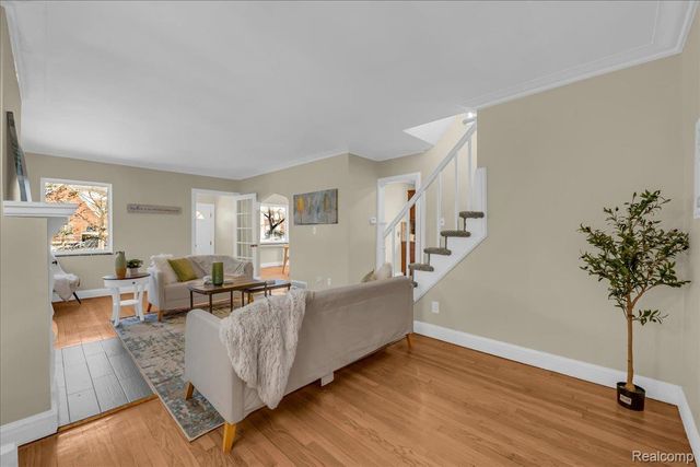 4323 Kensington Avenue, Detroit, MI 48224