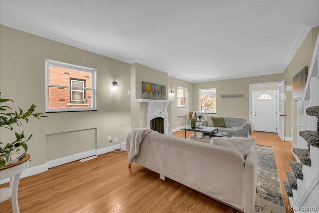 4323 Kensington Avenue, Detroit, MI 48224