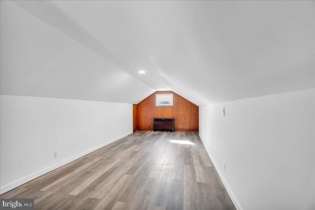 335 WALNUT AVE, Gloucester City, NJ 08030