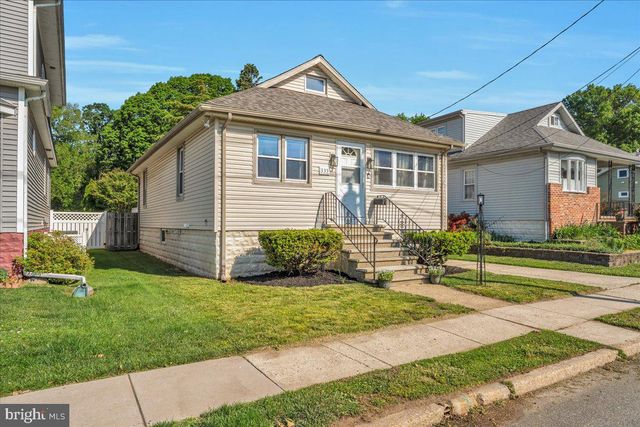 335 WALNUT AVE, Gloucester City, NJ 08030