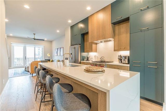 699 Vidalia Lane NW, Atlanta, GA 30318