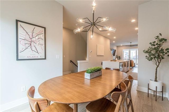 699 Vidalia Lane NW, Atlanta, GA 30318